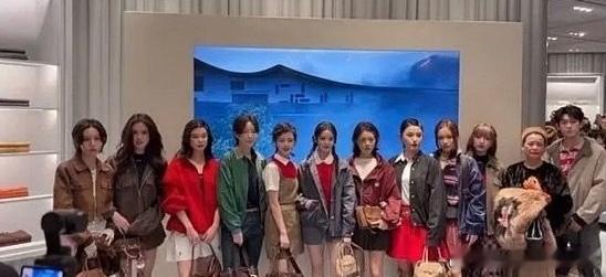 刘浩存 赵今麦 李庚希miumiu大合照！来康康你觉得谁是C位？ 