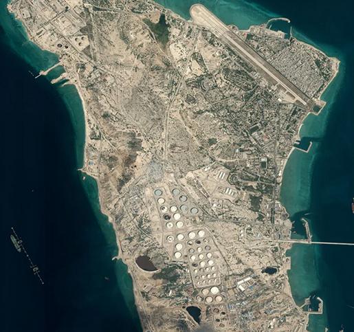 美国盯上了一座小岛，被曝准备动用地面部队？
当地时间3月13日夜，美国总统特朗普