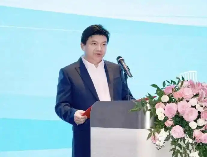 【湖南省机场管理集团原董事长#邱继兴已被撤销省政协委员资格#】湖南省政协近日发布