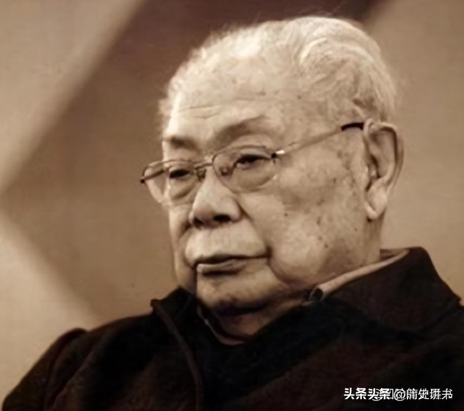 妻亡女散、入狱抗癌，活110岁的马识途：一生不投降他是《让子弹飞》原著作者，一生
