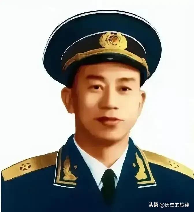 1943年，19岁女译电员护送科长去延安，越看越不对劲，72天后恍然大悟
 
1
