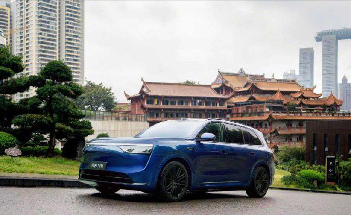 又是一款带896线激光雷达的车，来了！
刚看了华为春季全场景新品发布会，发现问界