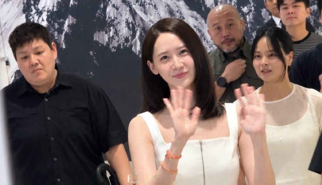 雪花秀全球品牌代言人林允儿 Y 林允儿出演韩版非自然死亡 260911 林允儿 