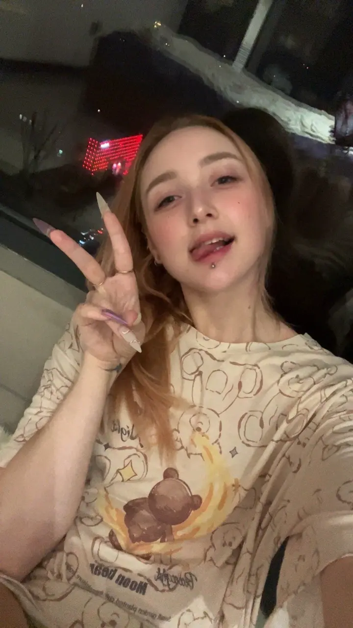 Hello 👋🏻。我觉得我走得太远了🤣👋🏻