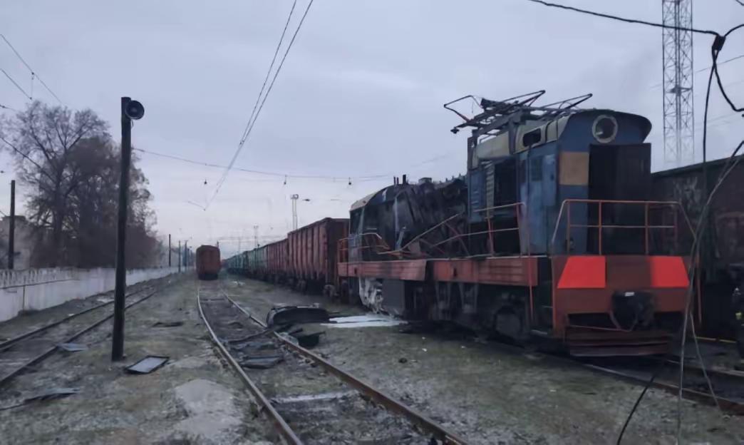 “大结局要来了！”由于俄罗斯暂停了几天针对乌克兰能源基础设施的袭击，乌克兰全国的