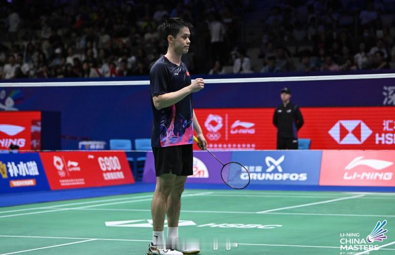 2026中国羽毛球大师赛 🇭🇰吴英伦谈战胜🇮🇩乔纳坦Q： 首次对战世界排