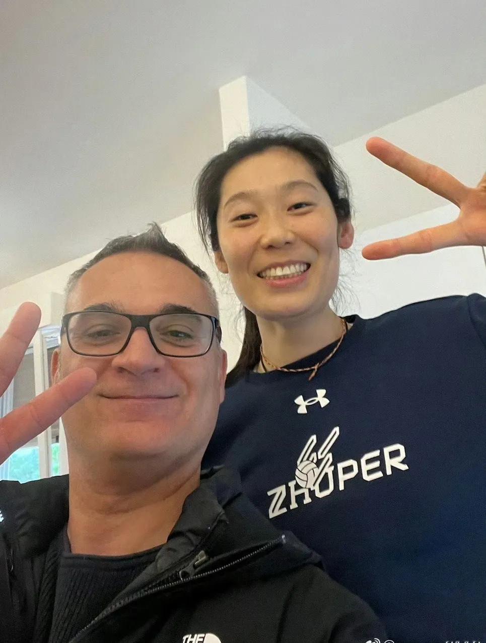 朱婷转会重磅消息：新赛季将加盟科内利亚诺！已签约！[赞][玫瑰][奋斗]
据《意