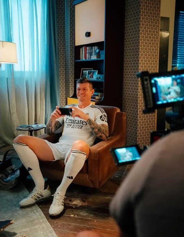 克罗斯身着皇马本赛季主场球衣。🤍💛halamadrid ​​​