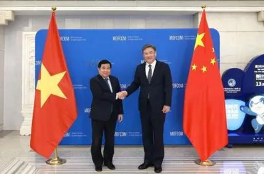 越南为啥不把中国的警告当回事？问题可能出在咱们自己身上！

按理说，中越贸易额去