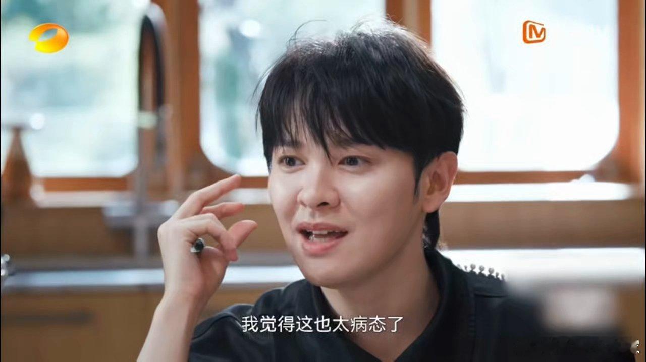 尤长靖回应歌手争议声音太病态没有人的创作可以获得全部好评，接纳分歧、坚持输出，时