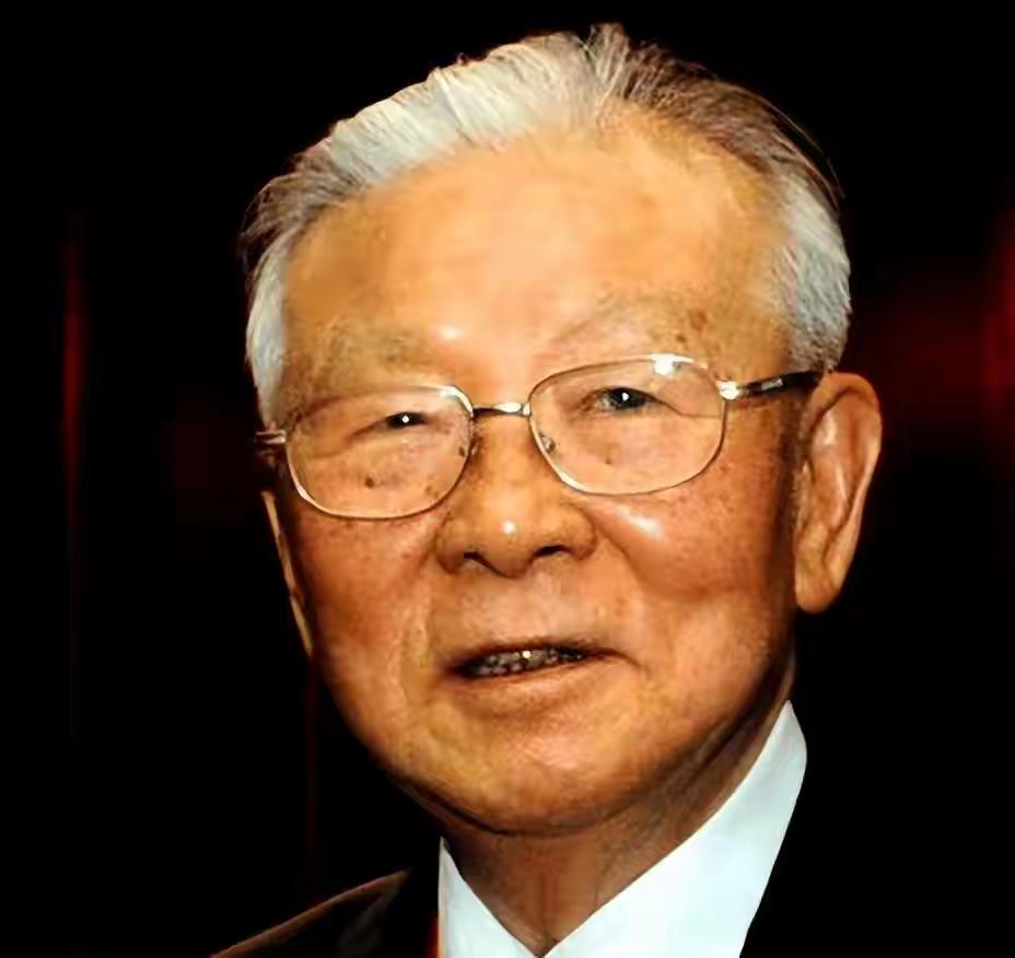 他是台军退役陆军二级上将、台湾统派精神领袖，毕生力促两岸和平统一。
      
