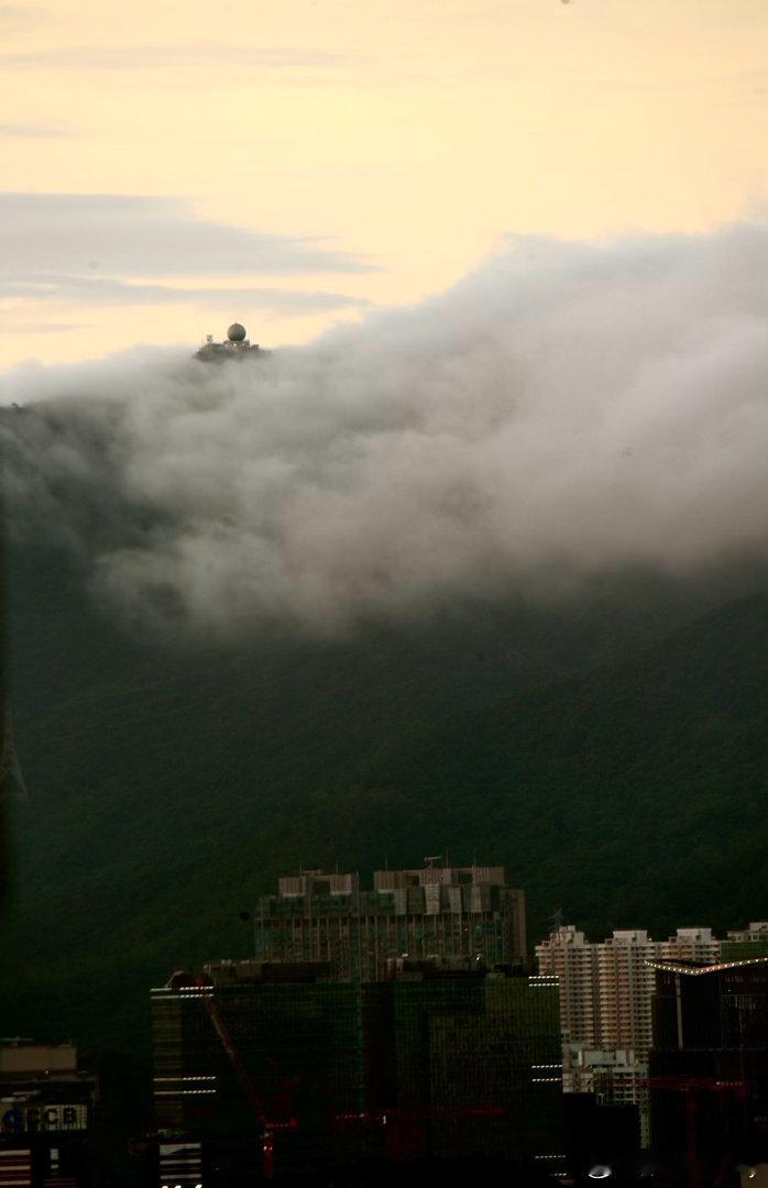 晚雲 