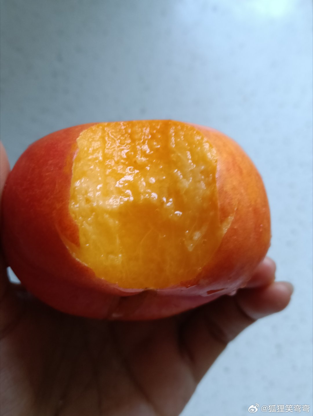 今天的彩虹油蟠桃、百色金煌芒，真好吃！ ​​​