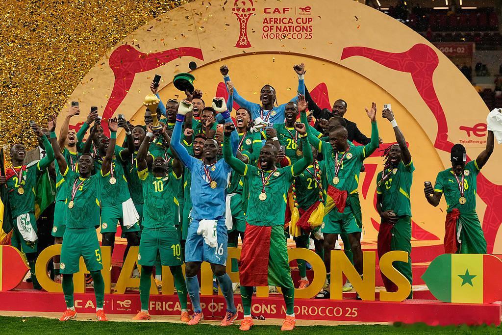 非洲杯， 塞内加尔加时1-0夺冠------北京时间1月19日3:00，非洲杯决