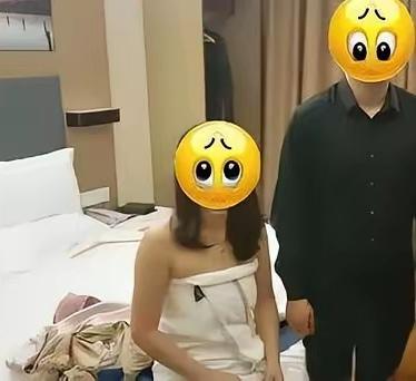 这就是偷腥的下场！
 
广东，一男子意外发现，妻子与健身教练私通，可男子不动声色