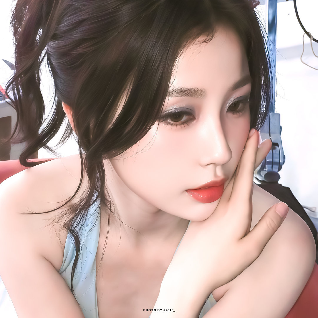 虞书欣姜暮 🐟允许你叫我甜妹 ★꒰ঌ欣欣Dollの呆萌指数100%໒꒱☆​ ​