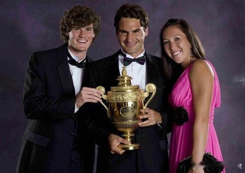 前男双世界第一、40岁的杰米-穆雷宣布退役，你们对他印象最深是？他拿过7个大满贯