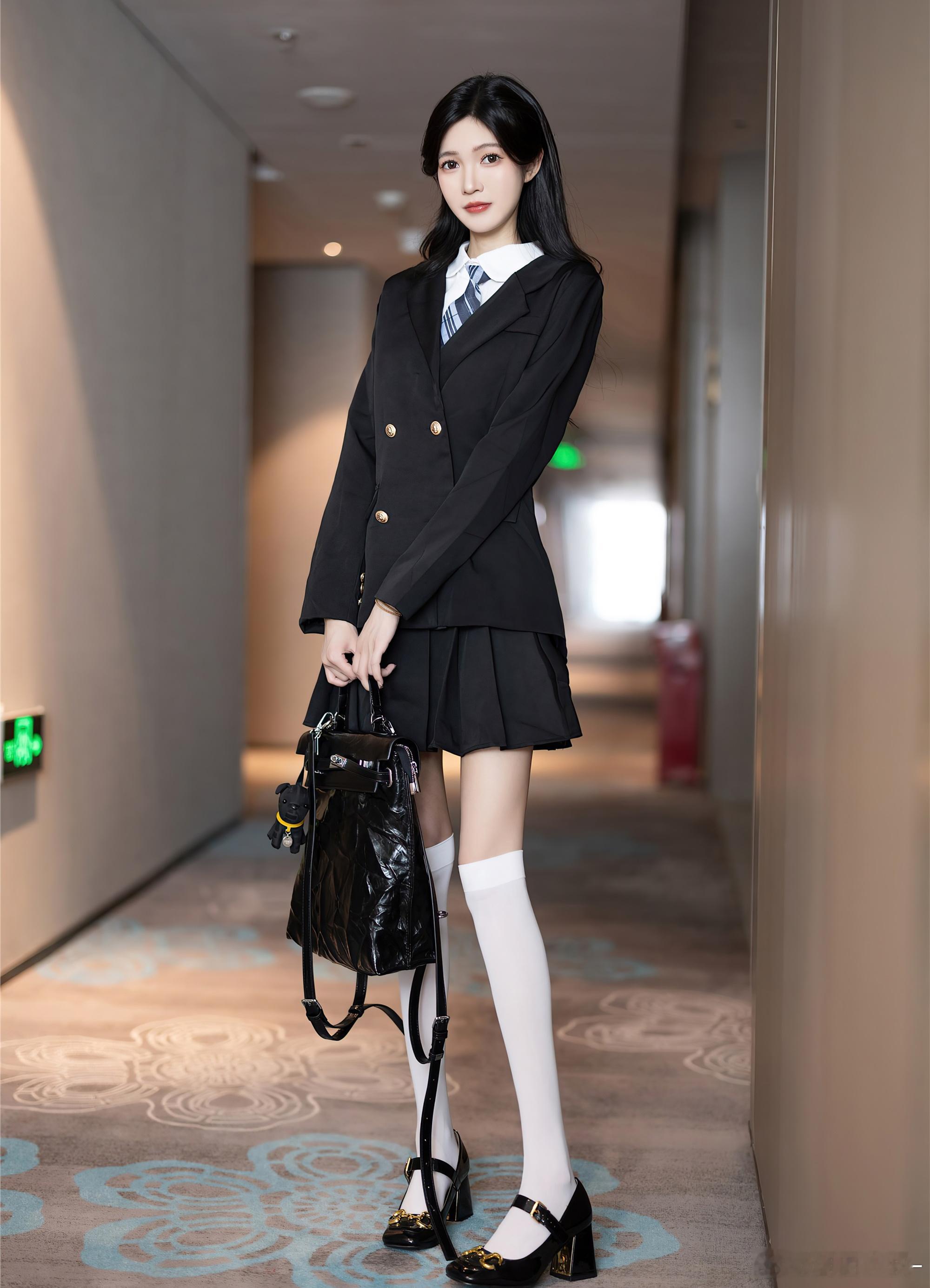 No.1204     83张+1P1 