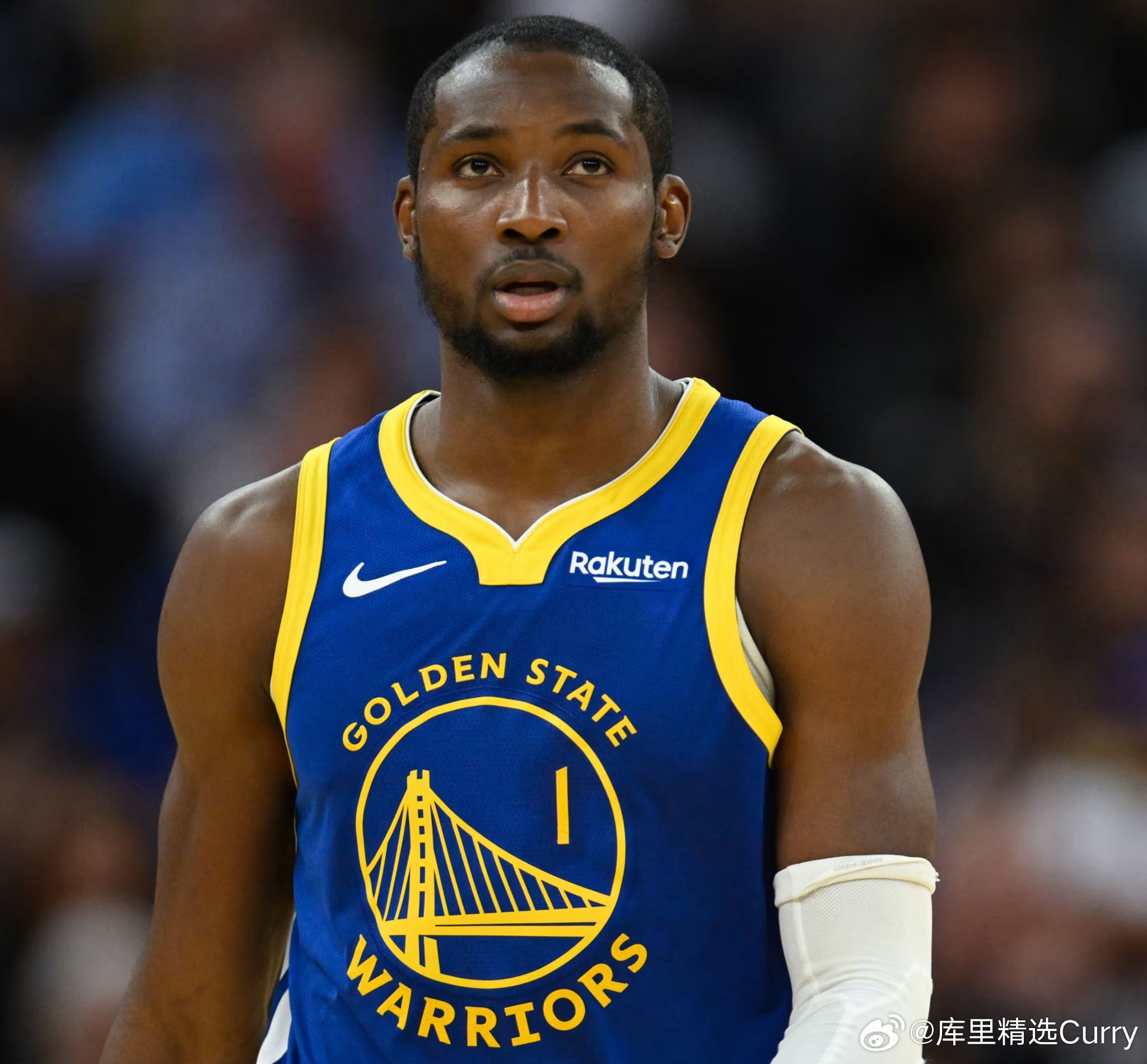 Sam Amick：湖人对库明加有浓厚兴趣。由于国王现在不愿放弃一个未来受保护的