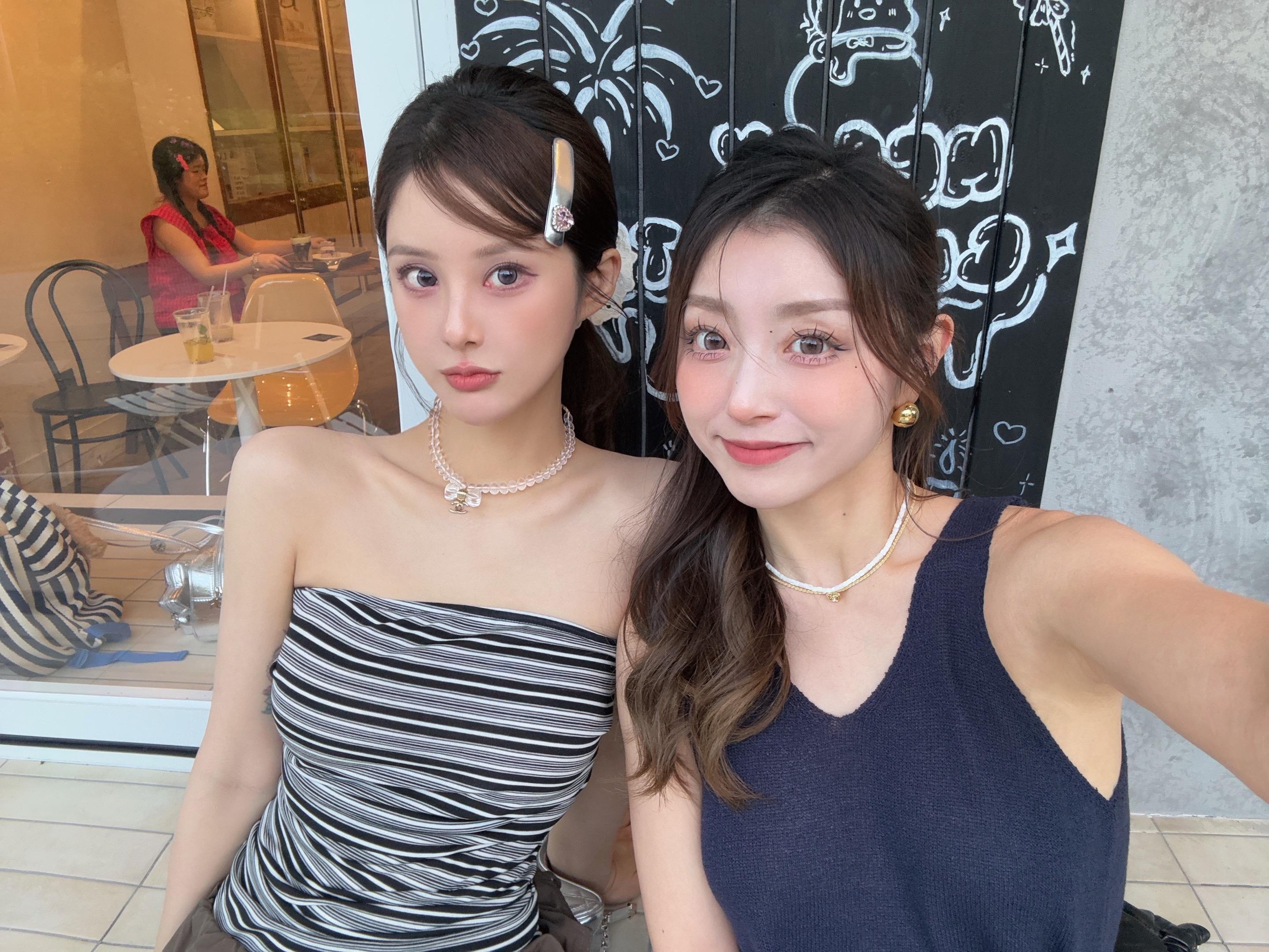 见面👭拍照🤳发粗来📲让快乐有迹可循。