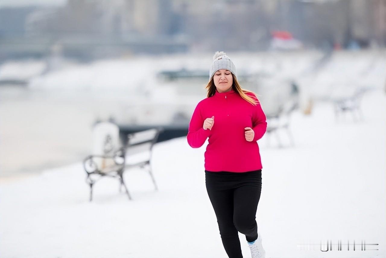 为什么冬天更容易胖总而言之，冬季容易胖是身体本能与现代生活模式叠加的结果。有意识