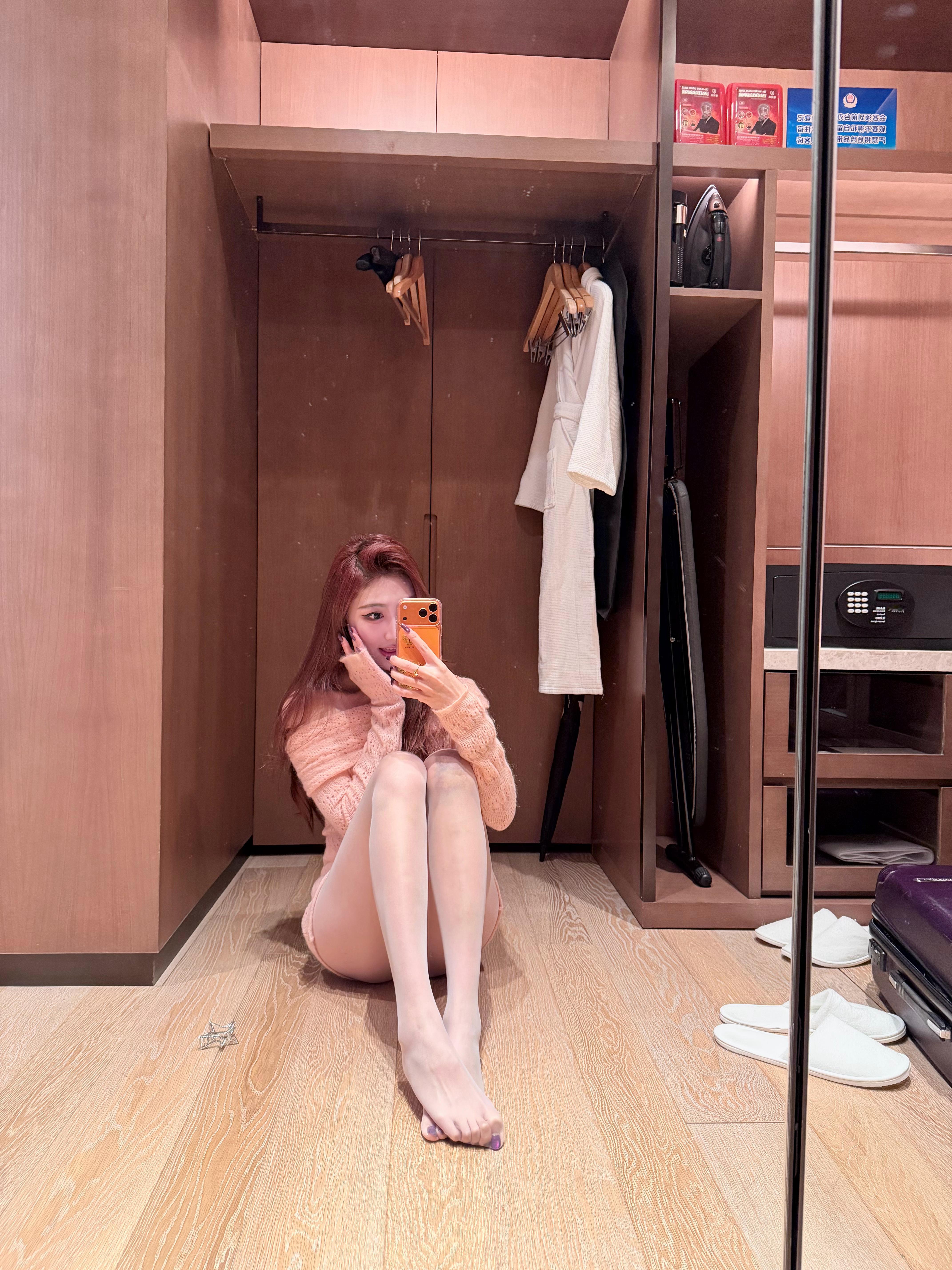 那些年的得意忘形 闭起了眼睛 以为得到一块安稳的水晶  ​​​