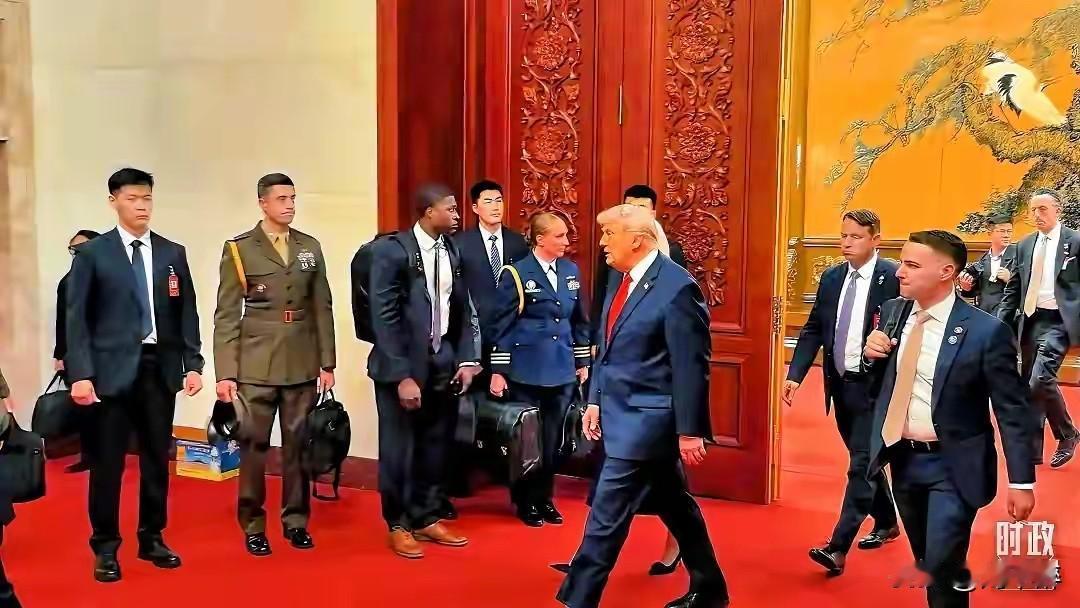 特朗普：两年前，美国确实是一个正在衰落的国家。但现在，美国是世界上炙手可热的国家