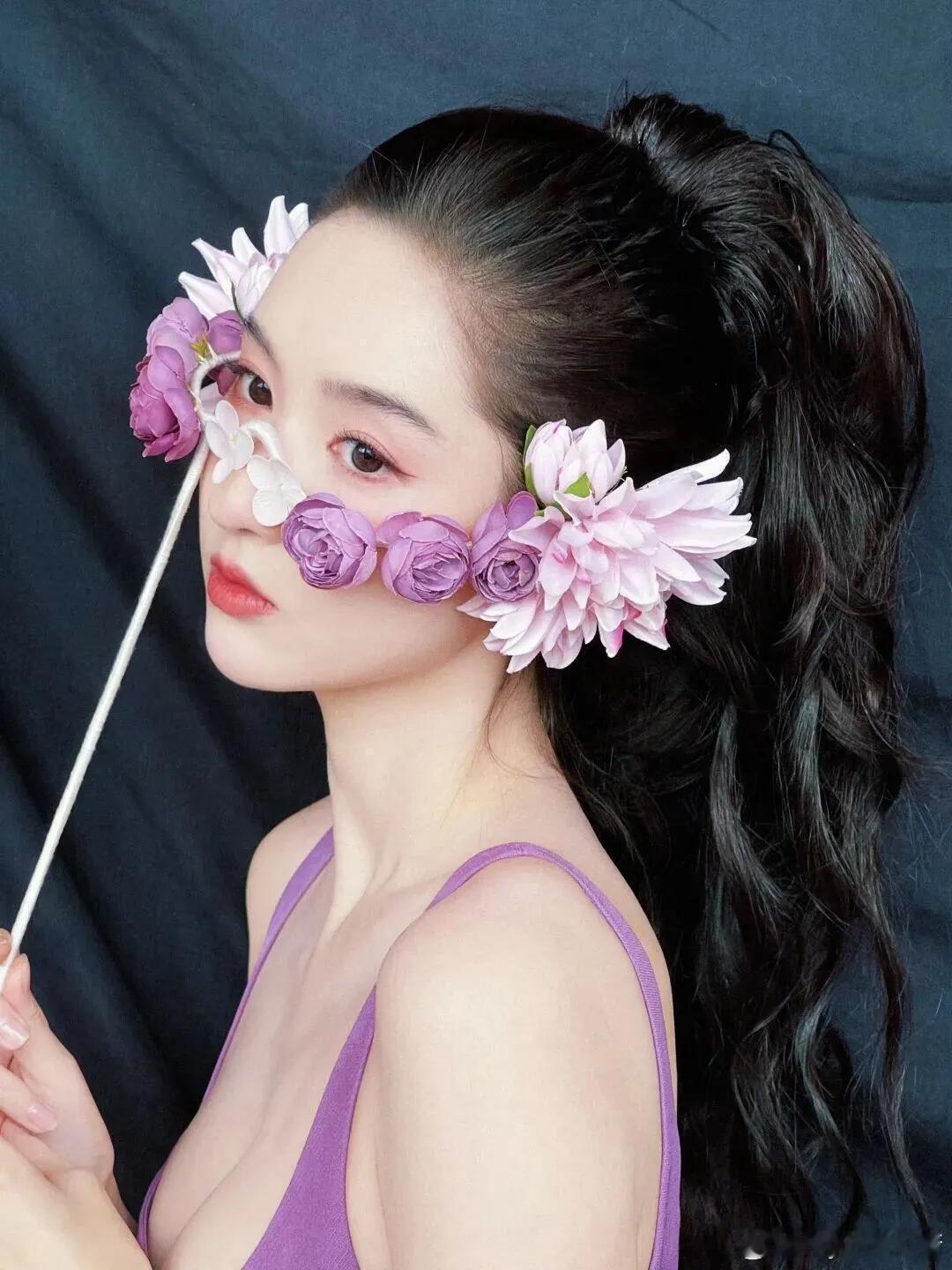 妹妹好美～～ ​​​