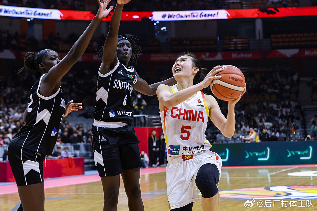 中国女篮战胜南苏丹女篮王思雨17分 女篮世界杯预选赛小组赛武汉赛区，中国女篮86