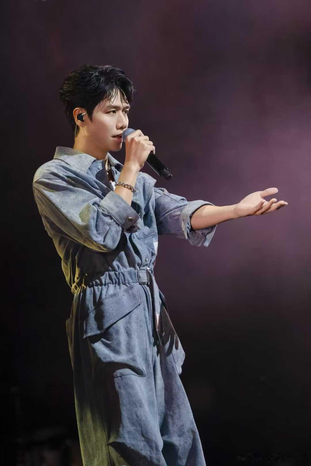 蔡旻佑  | 𝙩𝙤𝙙𝙖𝙮'𝙨 𝙢𝙮 𝙙𝙖𝙮巡演歌声裹着夜色