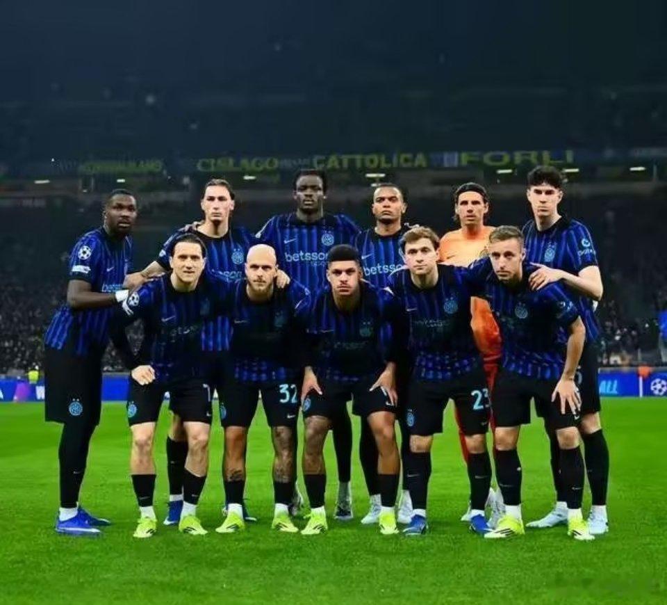 欧冠淘汰赛附加赛次回合，上演了一场焦点战，国际米兰VS博德闪耀。双方经过90分钟