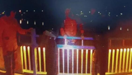 深夜天水湖上演“生死时速” 秦州公安冰冷河水中救起落水群众
近日凌晨，天水市秦州