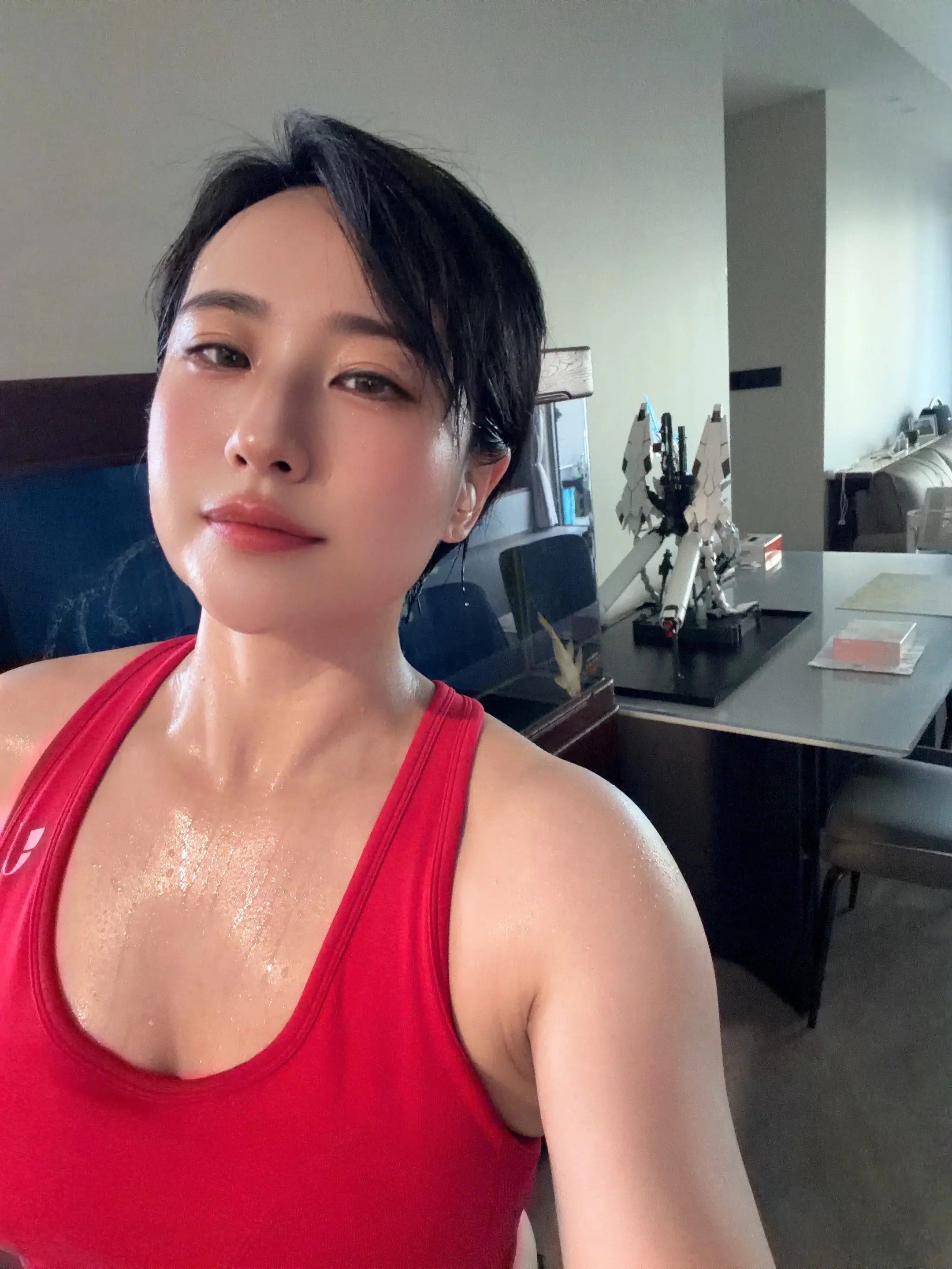健身喝酒吃肉，还得把孩子带好。高达要买，三角洲要玩  亲子关系的关键是...