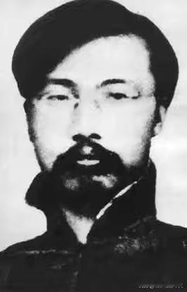 历史时光
今日之中国，山河锦绣，国泰民安。盛世常思英烈，缅怀更励前行。1927年
