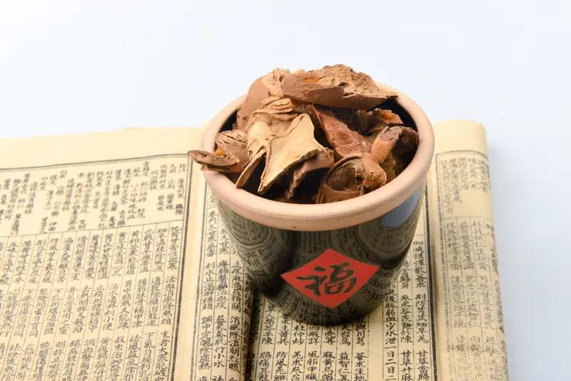 直播间购买中药竟夺人性命 35岁男子因高血糖网购“附片” 剂量严重超标！煎煮时间