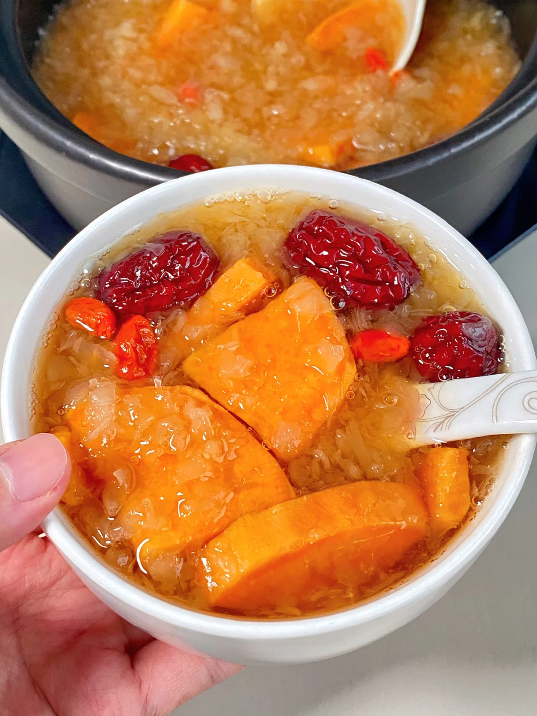 女孩子要多多吃这个！气色好了小脸红润润的～