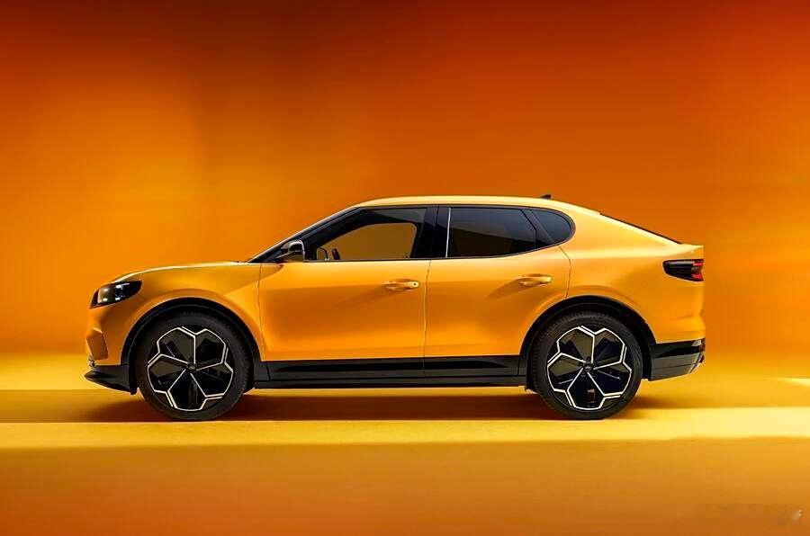这造型让我想起了某星2[允悲]福特全新紧凑型纯电SUV车型Capri，基于大众M