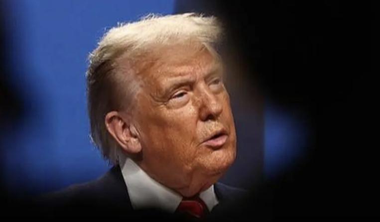 这是巧合还是疯狂？
以色列打黎巴嫩、炸叙利亚、消灭哈马斯、空袭胡塞、打击伊朗，就