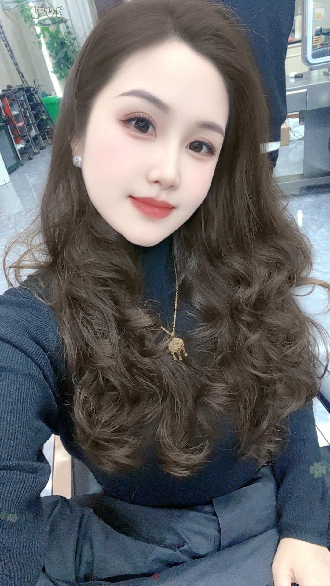 一个人不一定孤独，两个人也不一定热闹，往往都是如此…