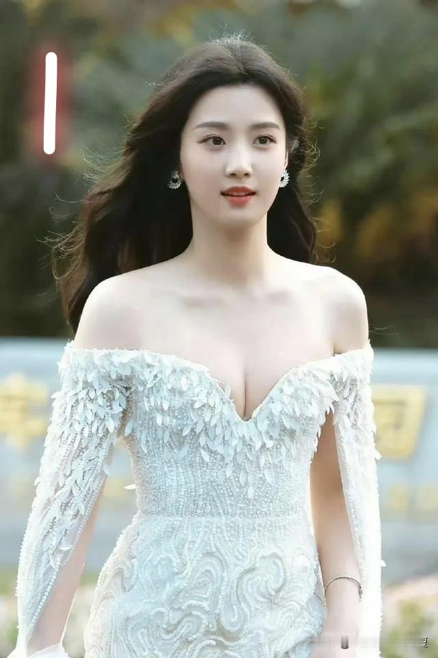 在你心目中，什么样的女人能够旺夫1-6号美女，各具特色，各有韵味，如果从旺财旺夫
