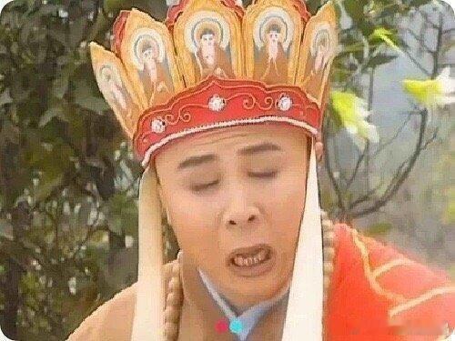 真受不了老叔的嬷嬷粉，明明是老年油腻男，干嘛碰瓷香喷喷的大花