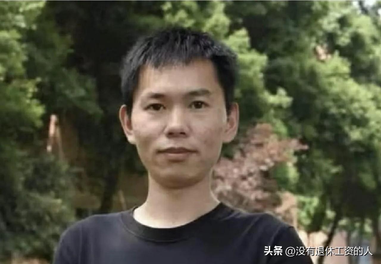 太可惜了，那个失联的四川大学博士生黄鹏，遗体被找到了。

发现的地方在梅兹迪山口