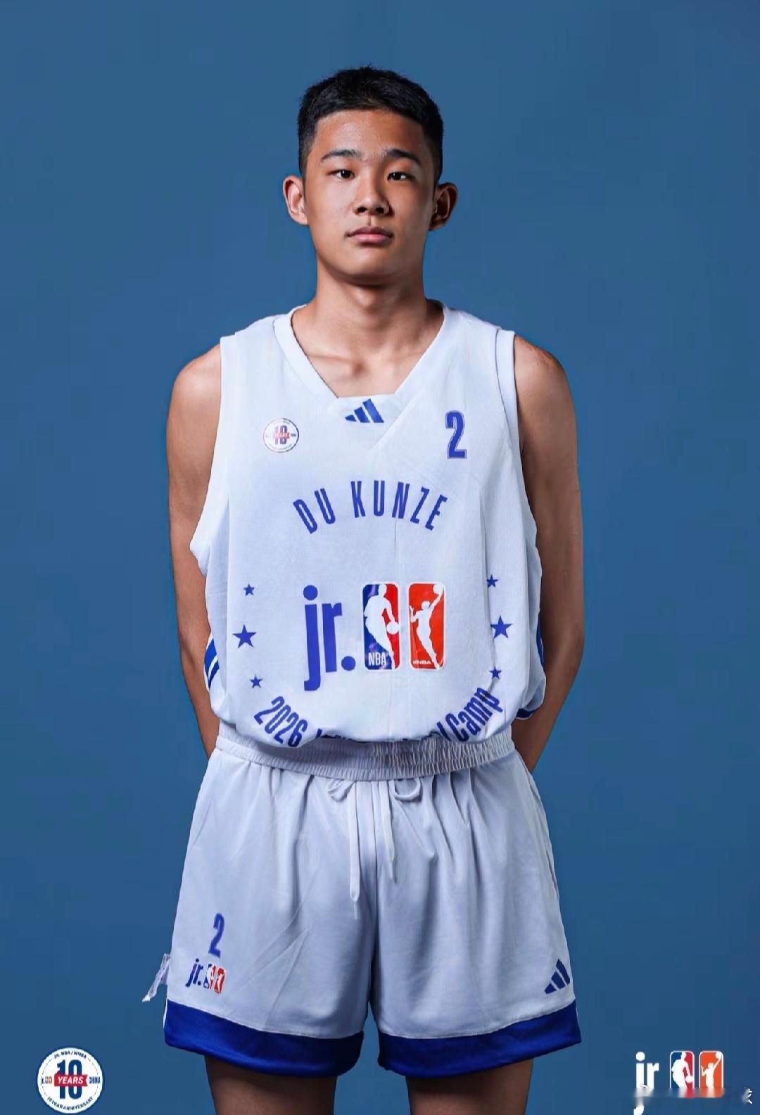 Jr. NBA精英训练营近日在苏州开营，杜锋儿子成功入选，15岁的虎头目前就读于