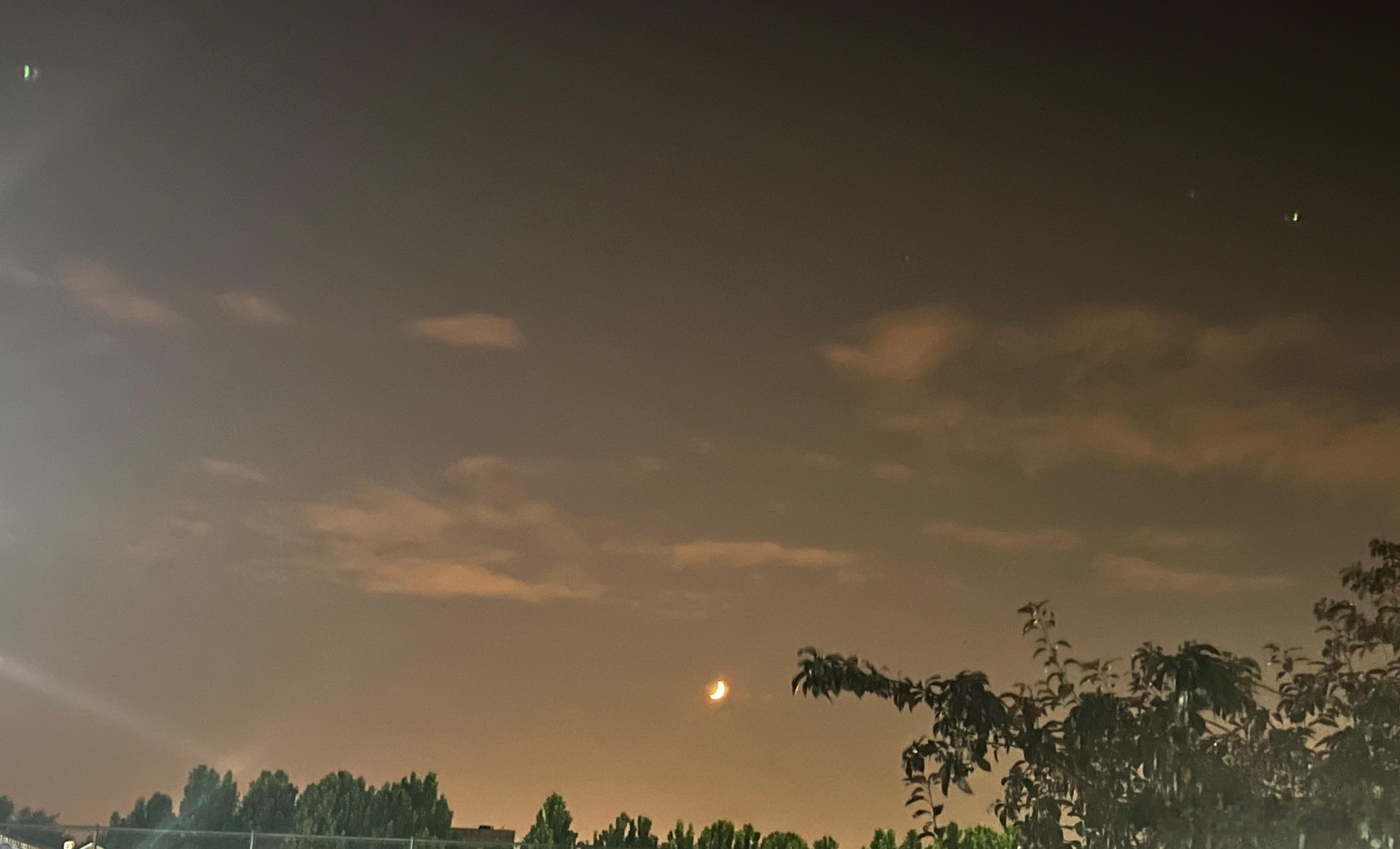 有音乐的夏天分享一首最近喜欢听的歌：盛夏的果实 