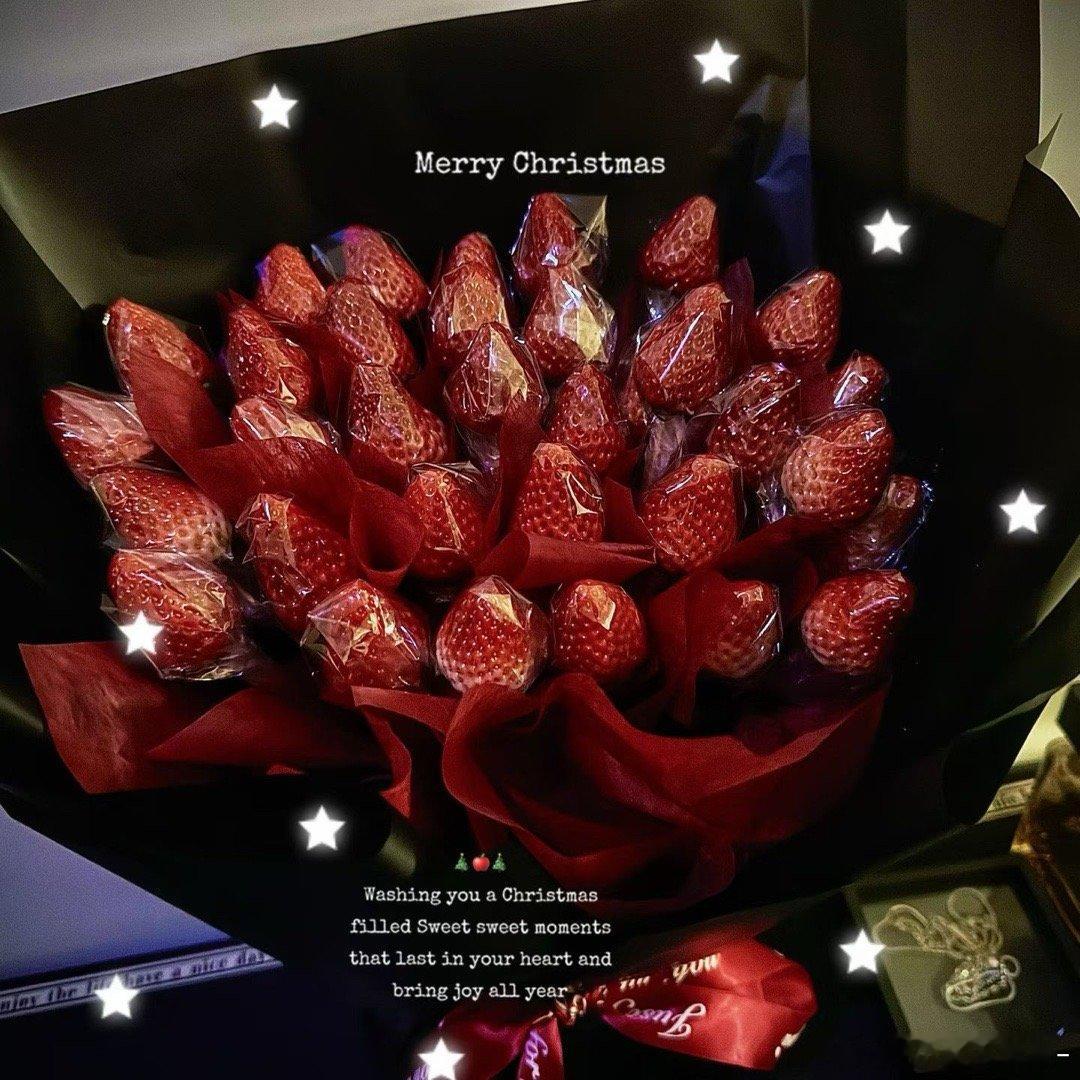 ❄️世上没有圣诞老人礼物都来自爱你的人🍓 