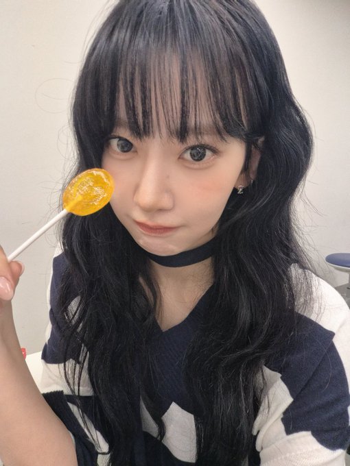 lesserafim宫胁咲良 近期💭 ​​​