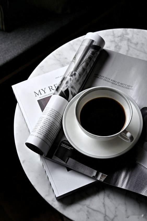 2026年4	月佛历2569年	15	日 伍波思特日星期三	农历二月廿八	
同路