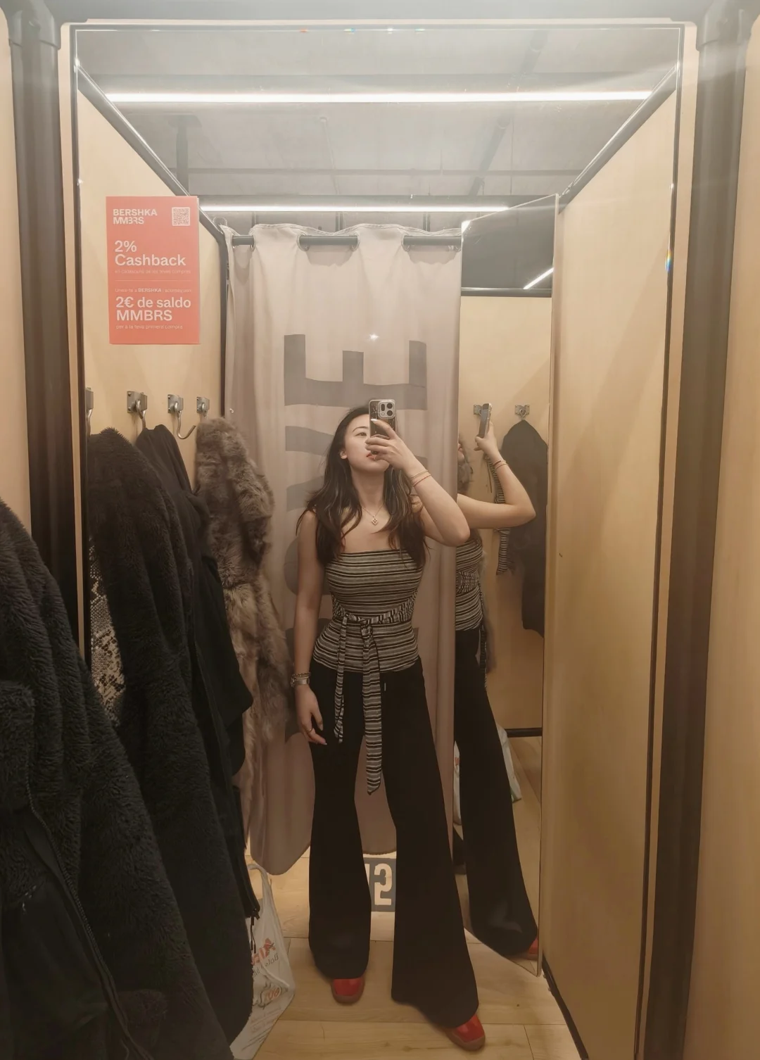 🇪🇸这种抹胸要怎么搭配啊