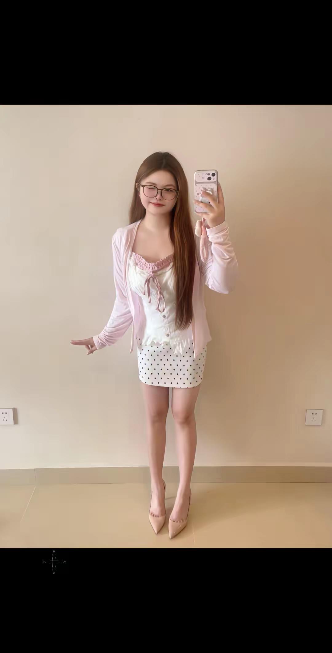 自己搭的一套！喜欢喜欢！出片粉色系温柔穿搭