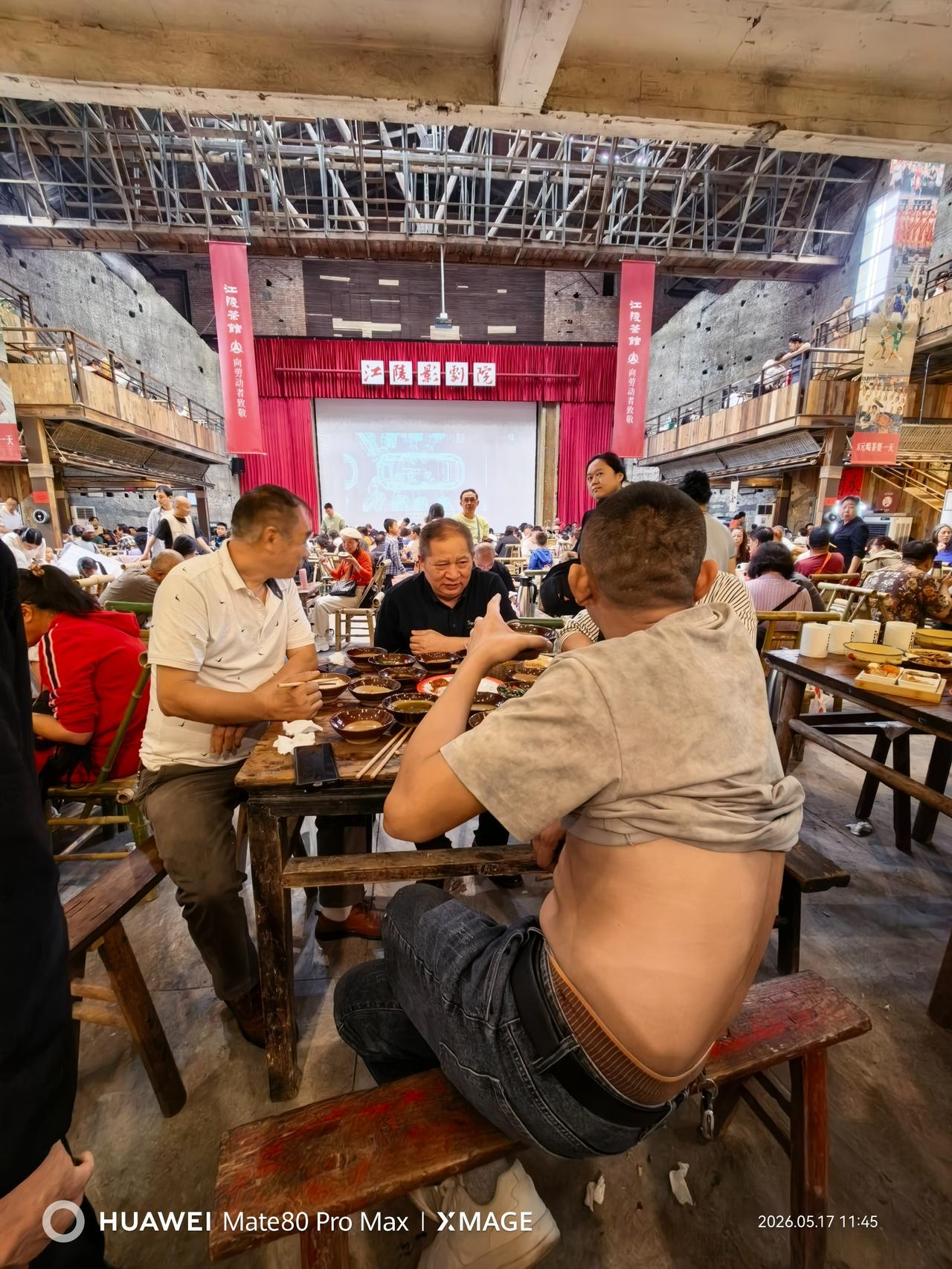 【公益机构的钱到底是谁的资产？】

说到公益，我们一般人想的就是有善心的人，拿出